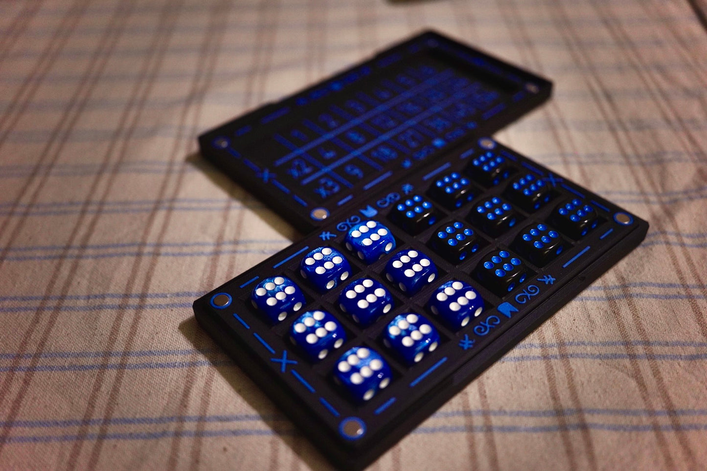 Knucklebones Dice Box: Kallamar (Inspired by Cult of the Lamb)